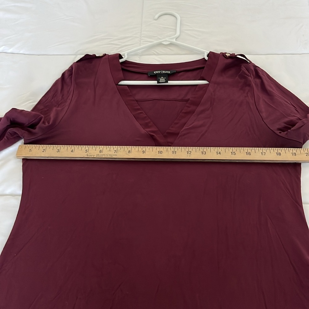 WHITE HOUSE BLACK MARKET Size M Women's KNIT TUNIC TOP LONG SLEEVE BURGUNDY - Picture 6 of 8